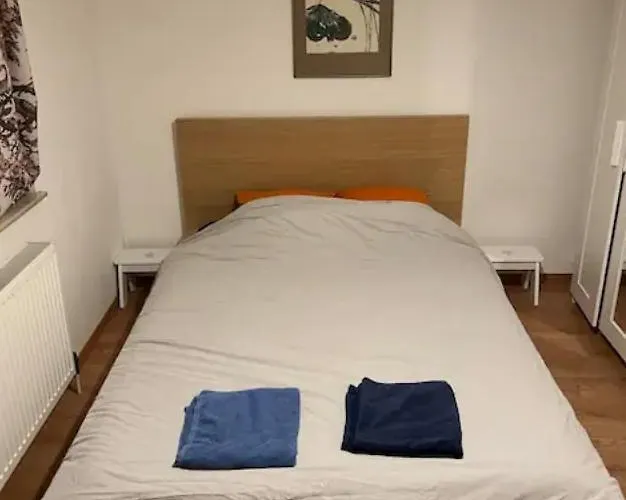 Double Bed Welcome